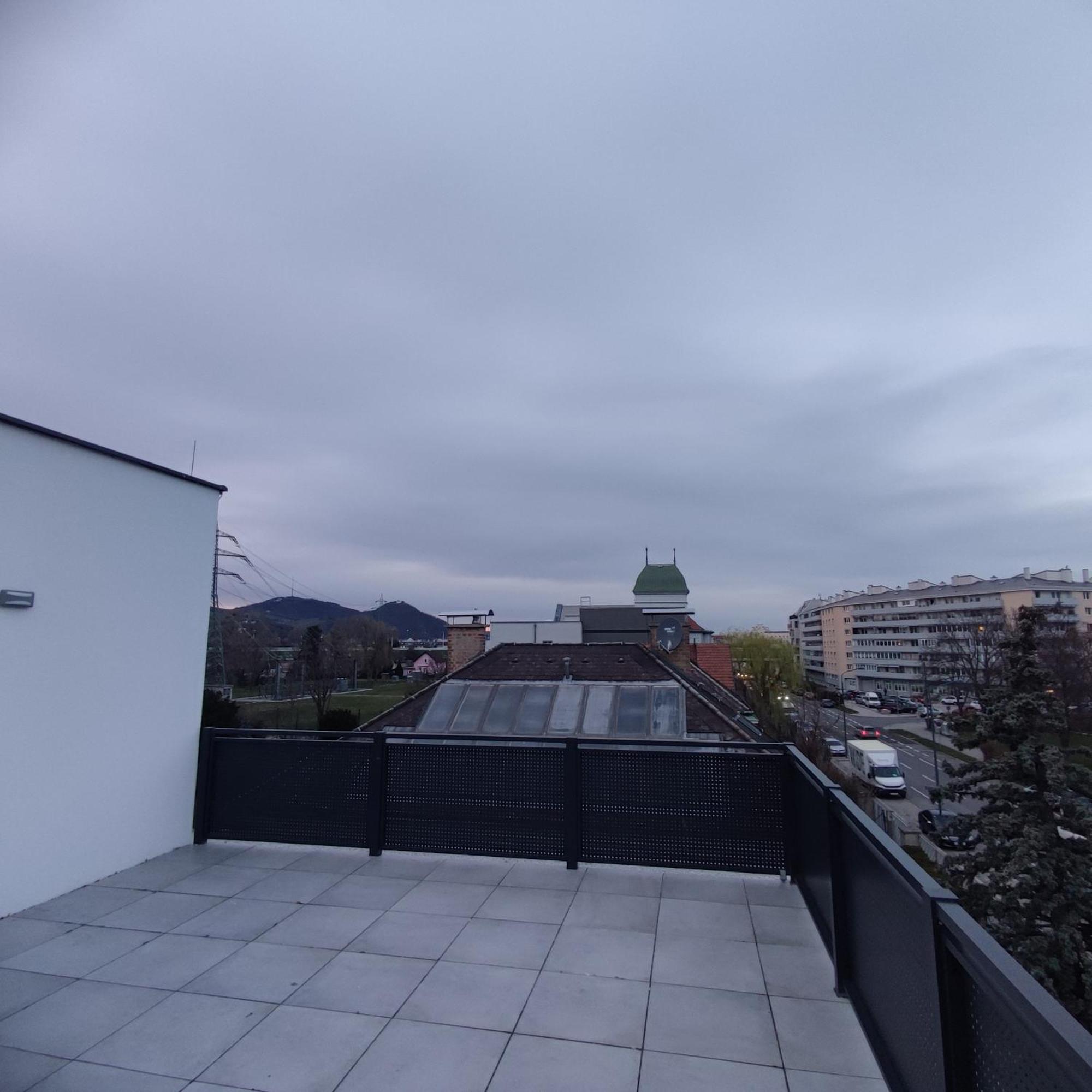 Aparthotel Umbrella Wenen Buitenkant foto